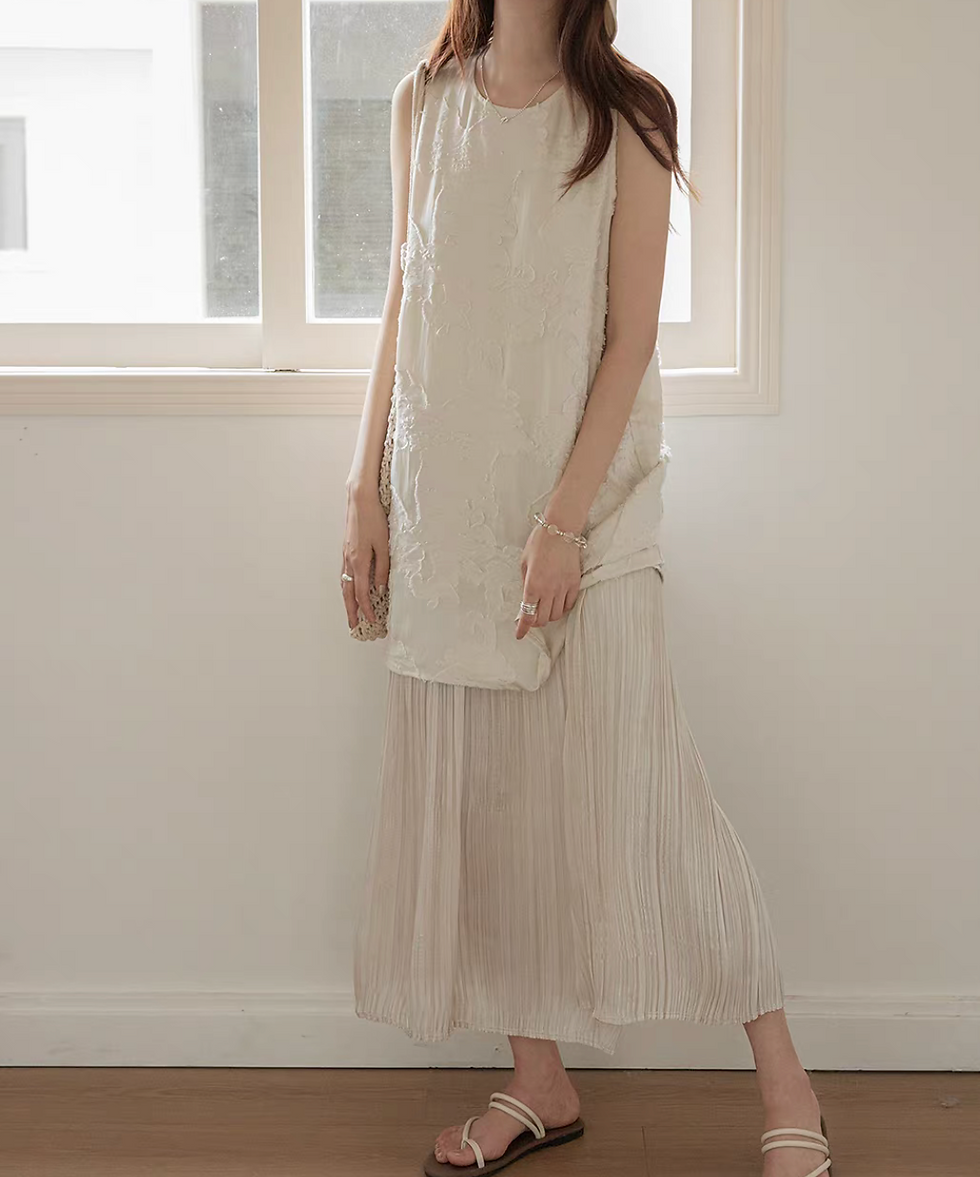 Thumbnail: Floral embossed beige ivory docking satin pleated sleeveless dress