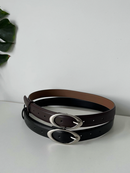 Matte buckle calf leather belt