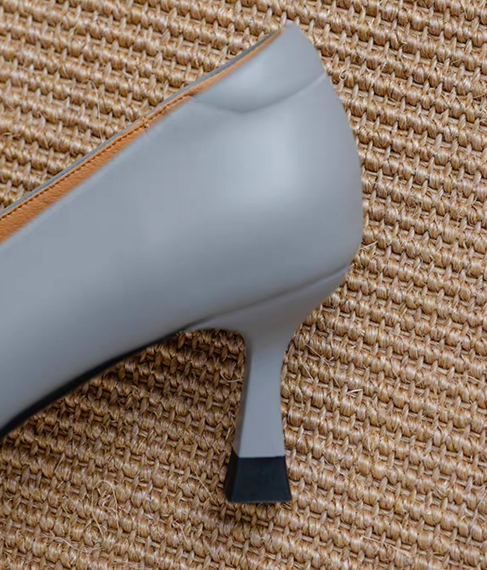 Thumbnail: Lambskin weaved strap pointy stilettos