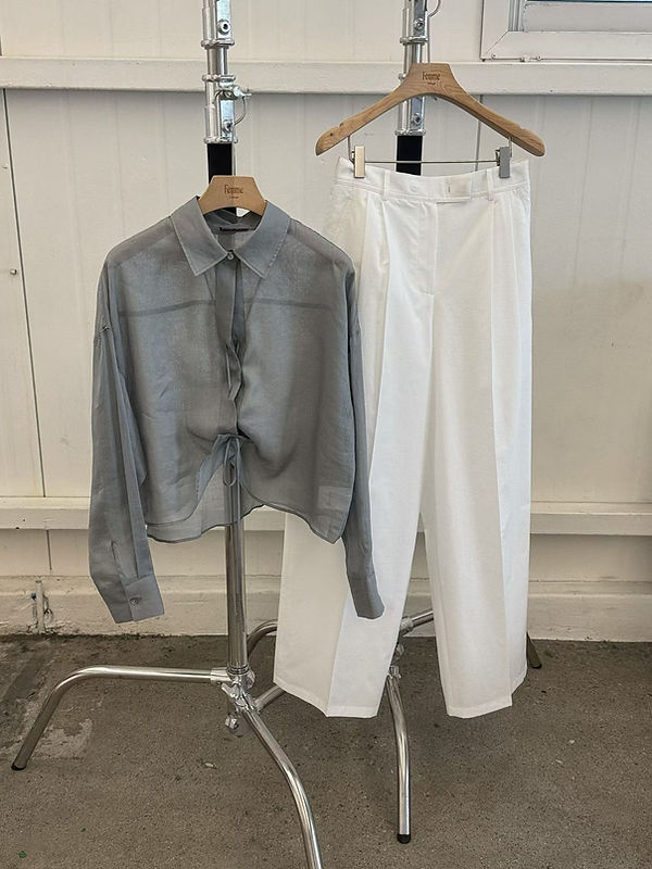 Wavy ruffle trim sheer pure linen cropped shirt 