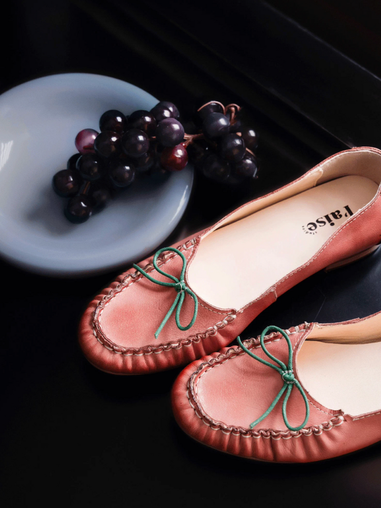 Made in Italy Italian Italian calf leather stitched trim ribbon loafers 12
