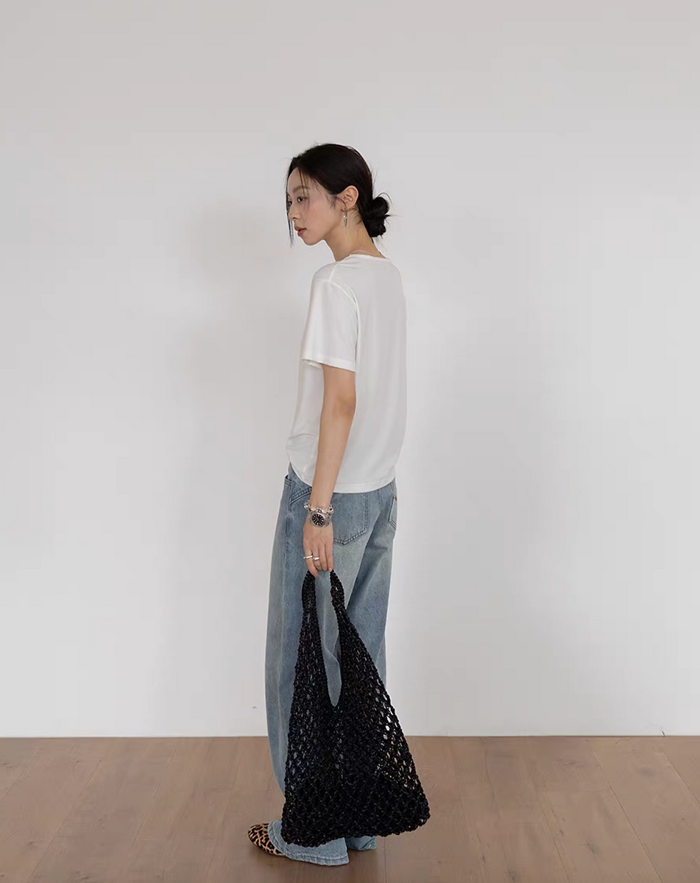 Thumbnail: High waisted acid washed back pocket embroidered denim pants