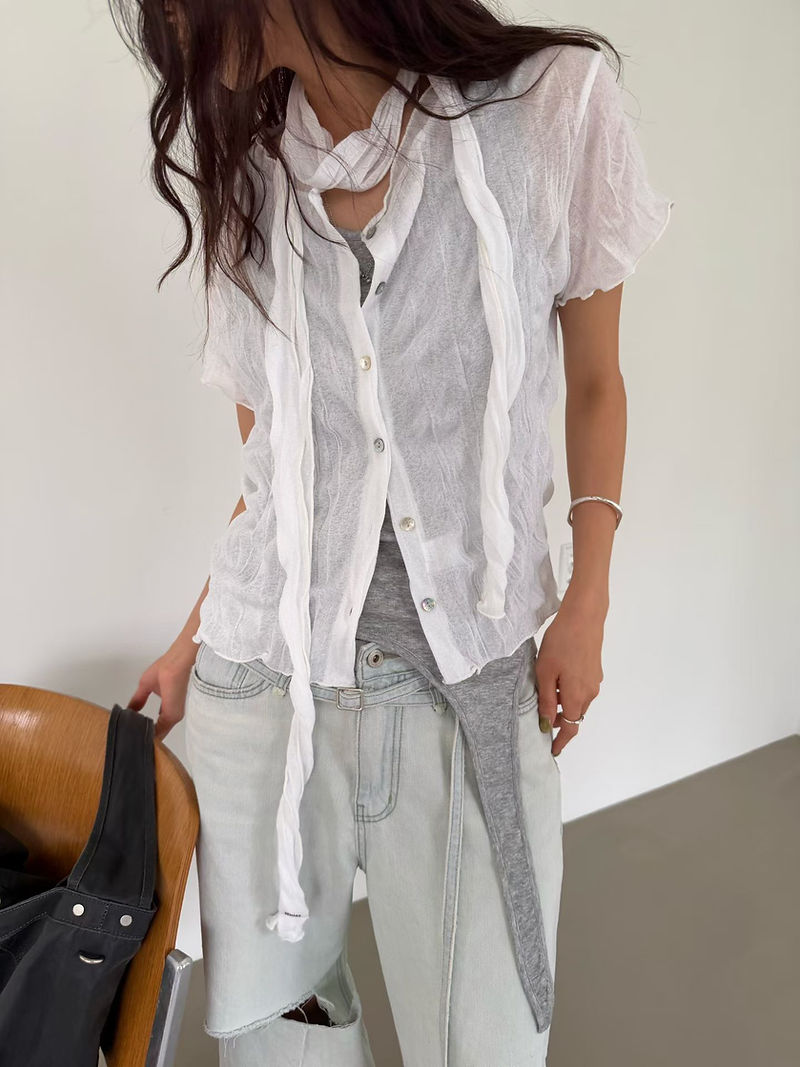 Ruffled lyocell shell buttoned embossed blouse with collaratte set 6