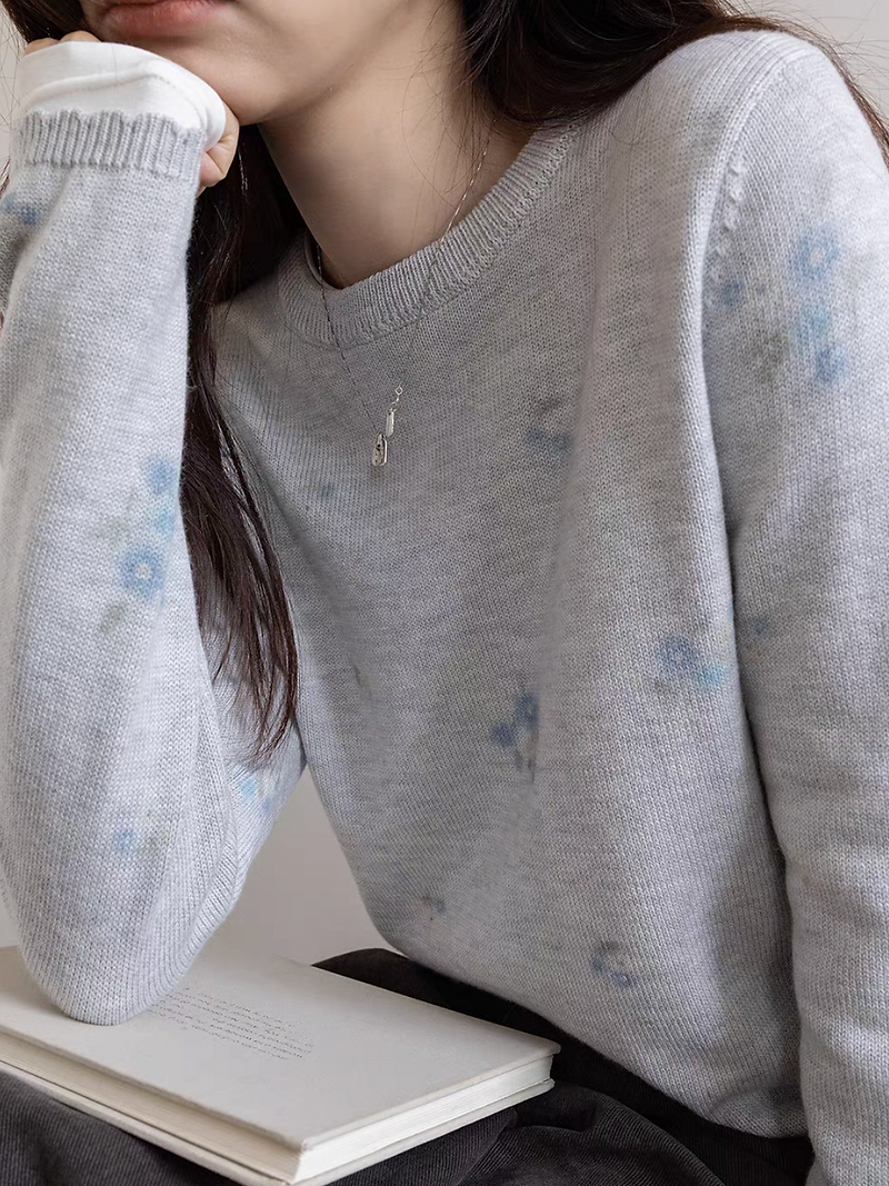 Floral patterned poly rayon knitwear 2