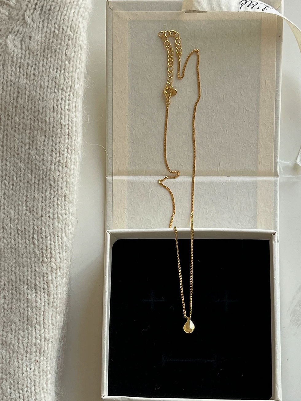 Thumbnail: Copper coated 925 silver droplet pendant necklace 