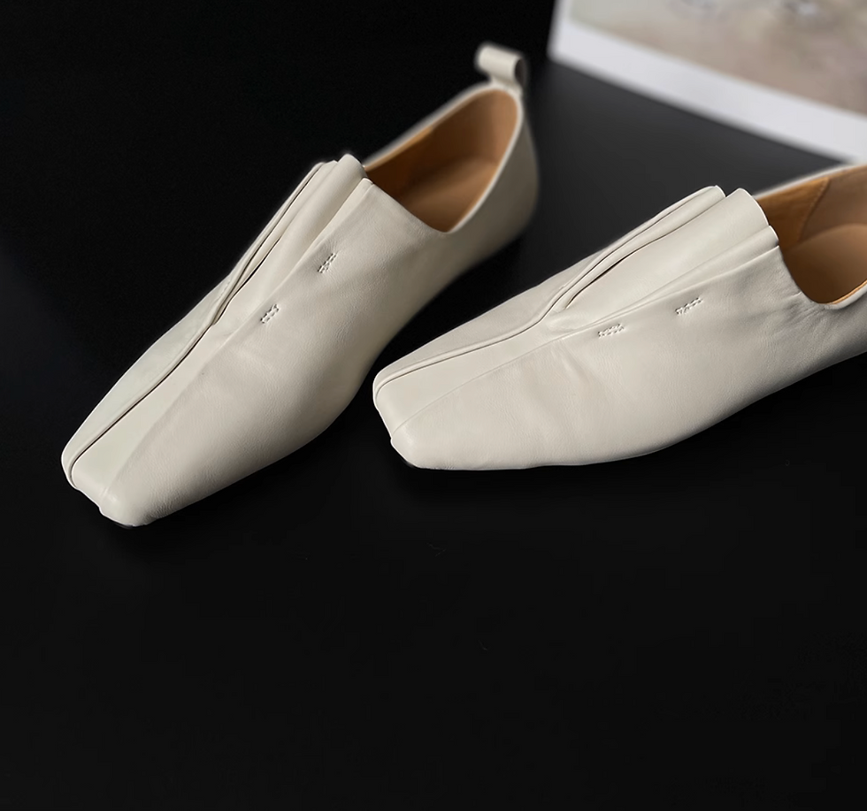 Thumbnail: Pleated pointy back folded strap lambskin loafers