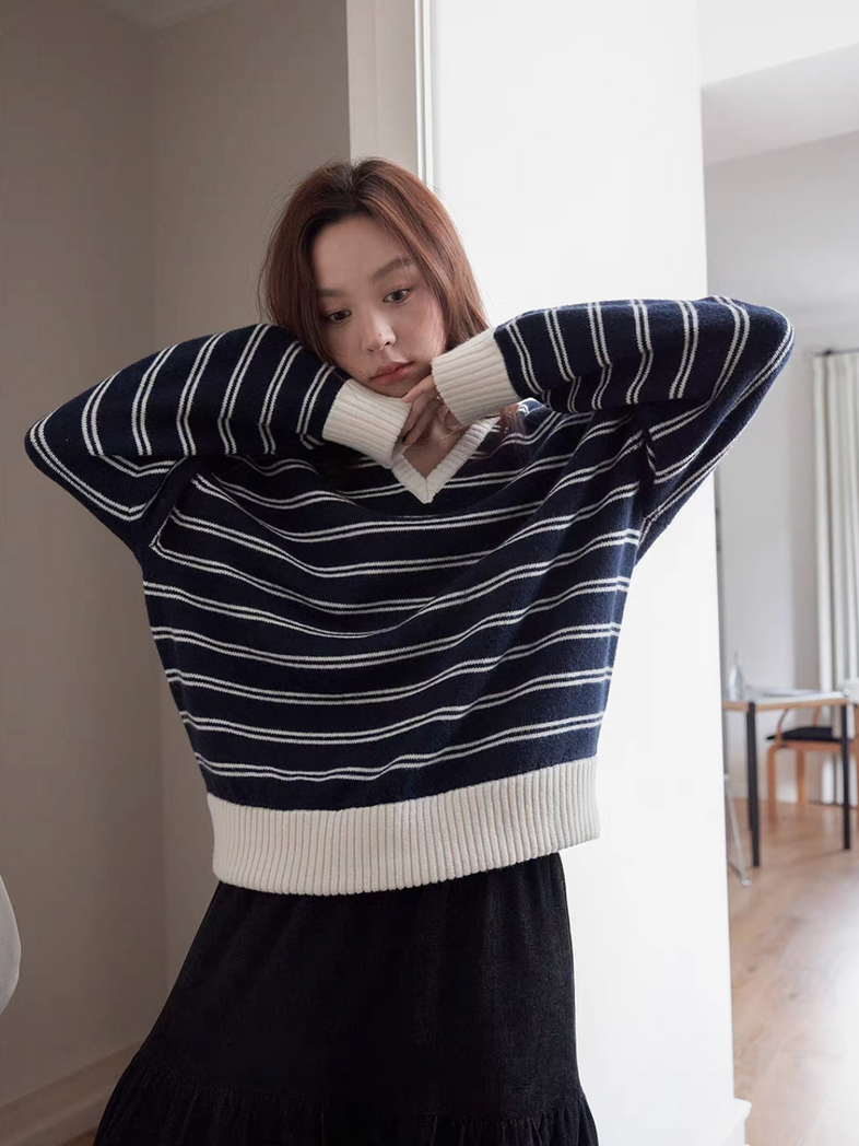 Fluffy wool striped V neck color blocking 26% wool rayon knitwear 4