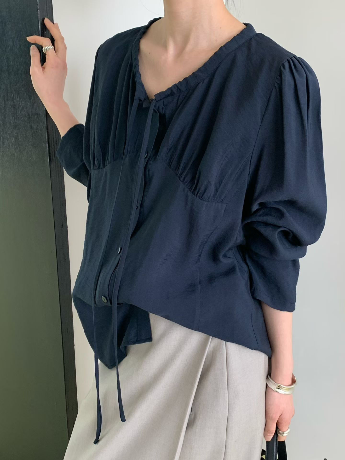 V neck drawstring tencel blouse 