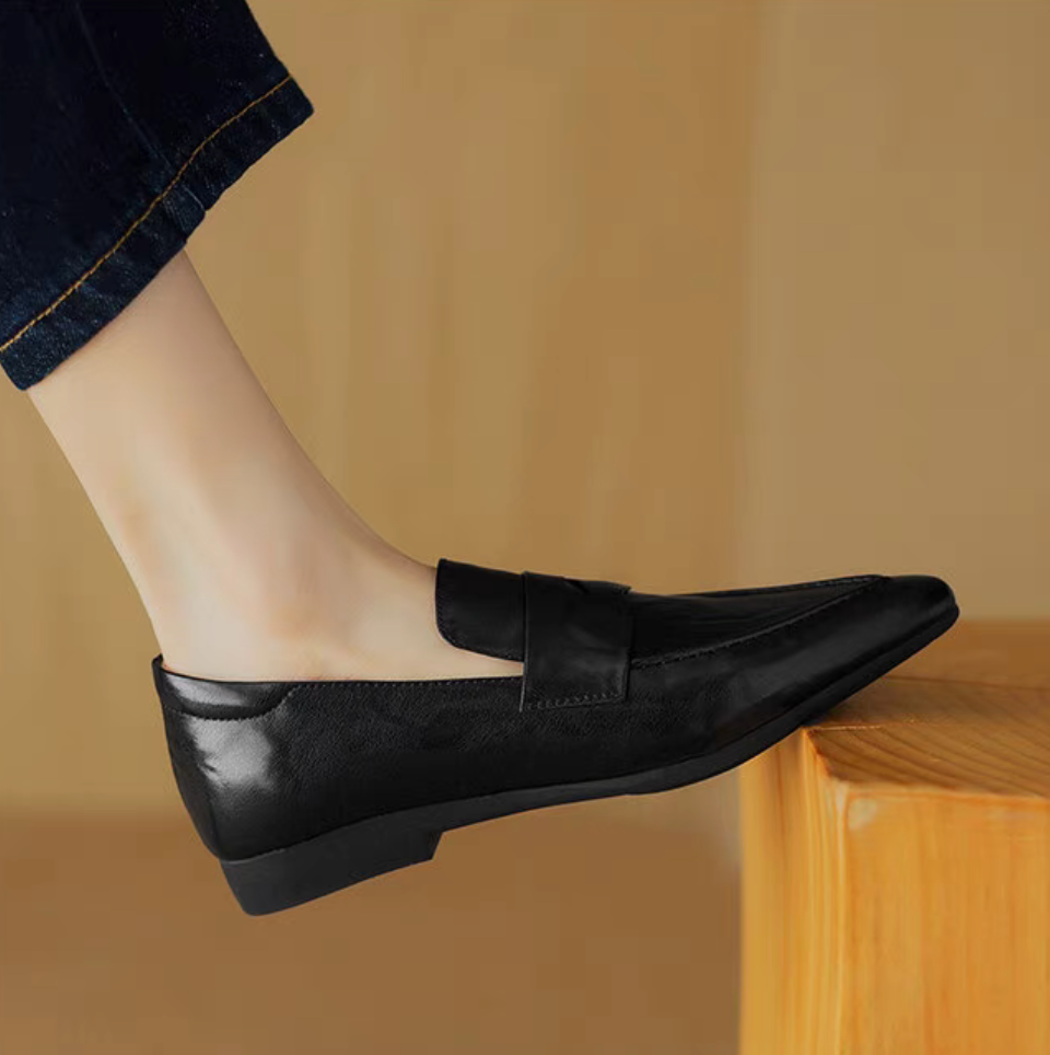 Thumbnail: Penny saver calf leather contour loafers