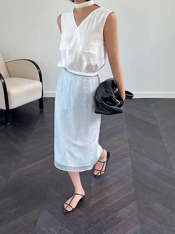 Pure embossed layered back knot elasticated back slit sheer pencil skirt