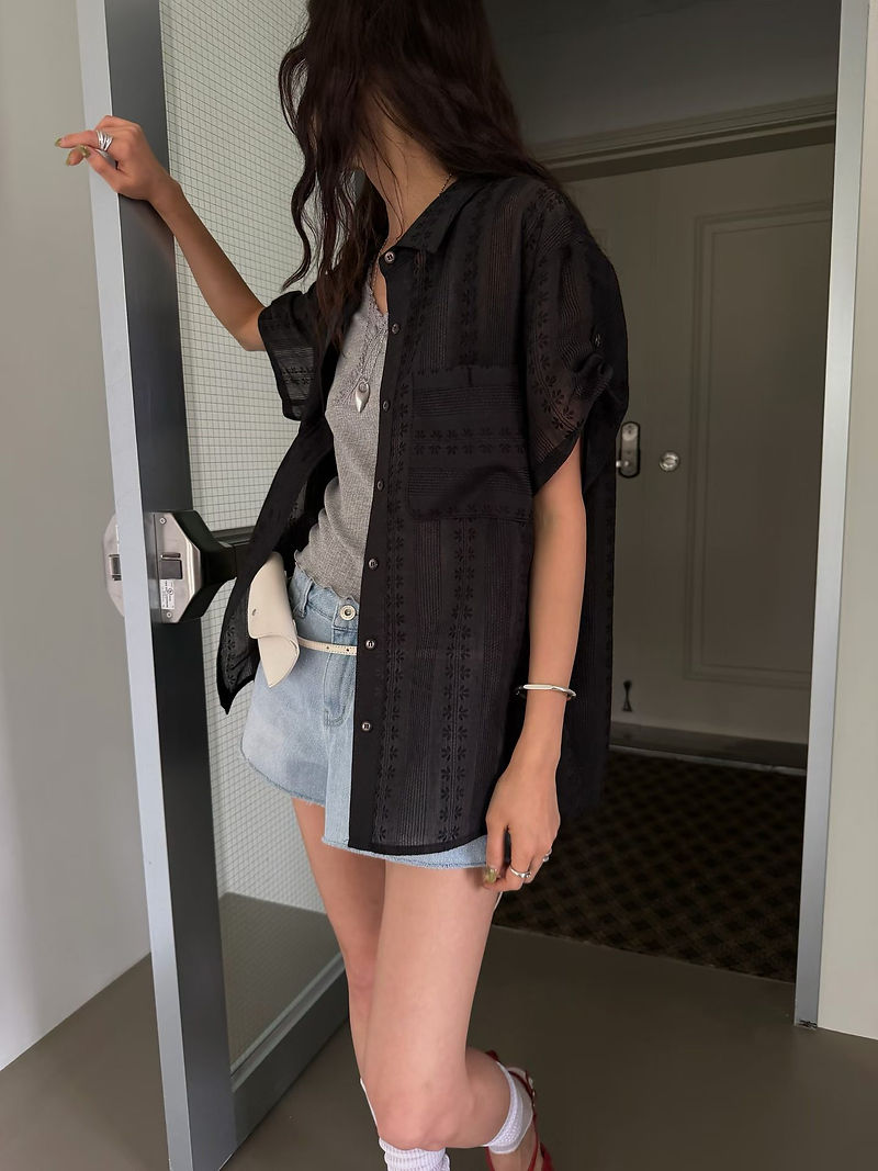 Tencel poly floral patterned sheer shortsleeved shirt 2
