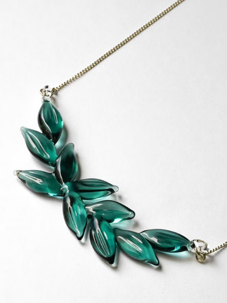 Handmade Hario yureha Maako Kido green tinted leafy glass necklace 5