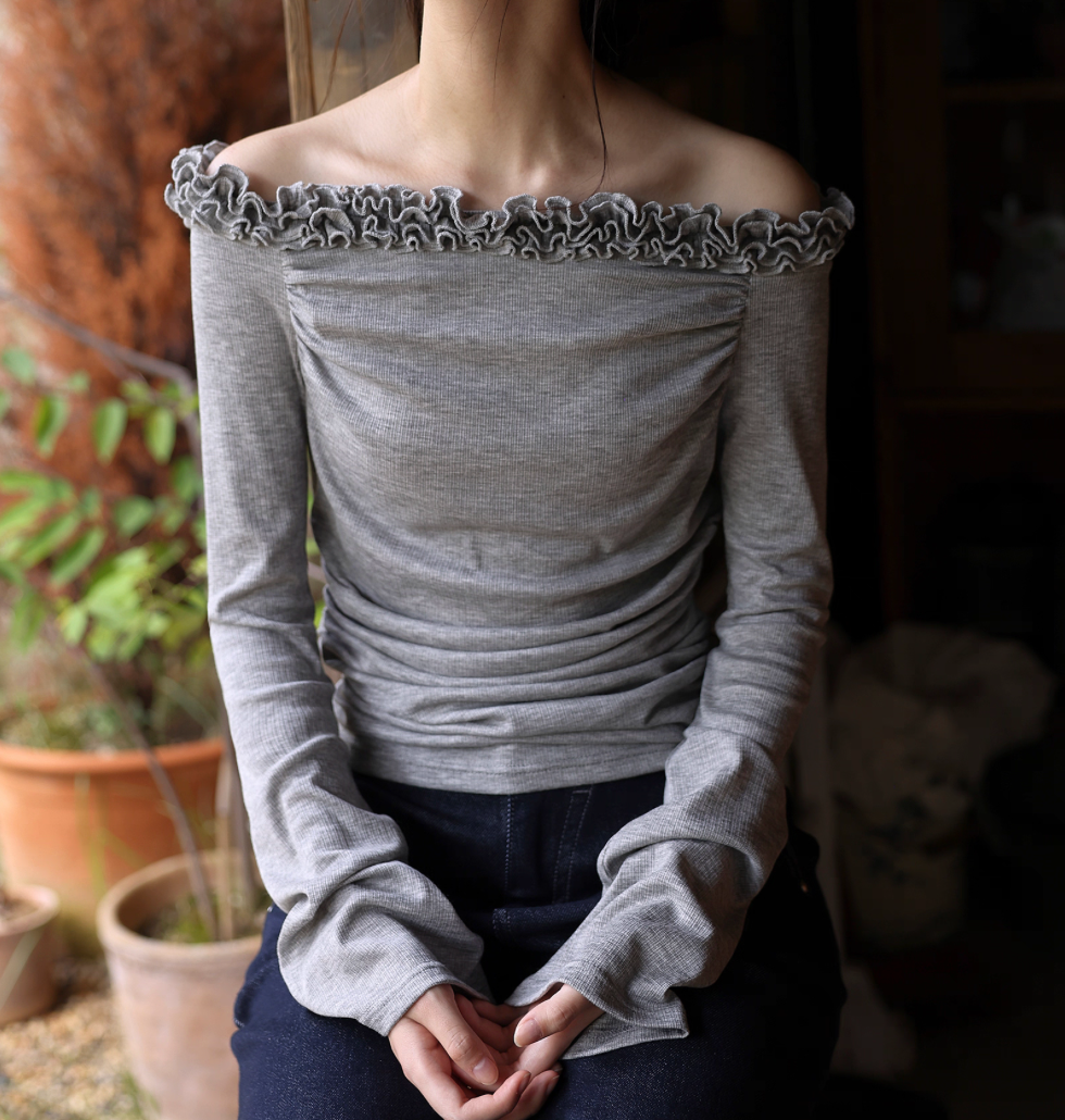 Ruffles collar heather grey embossed two way stretchy blouse