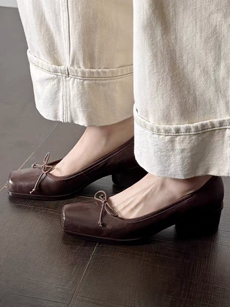 Lambskin brushed off color ribbon round low heels 6