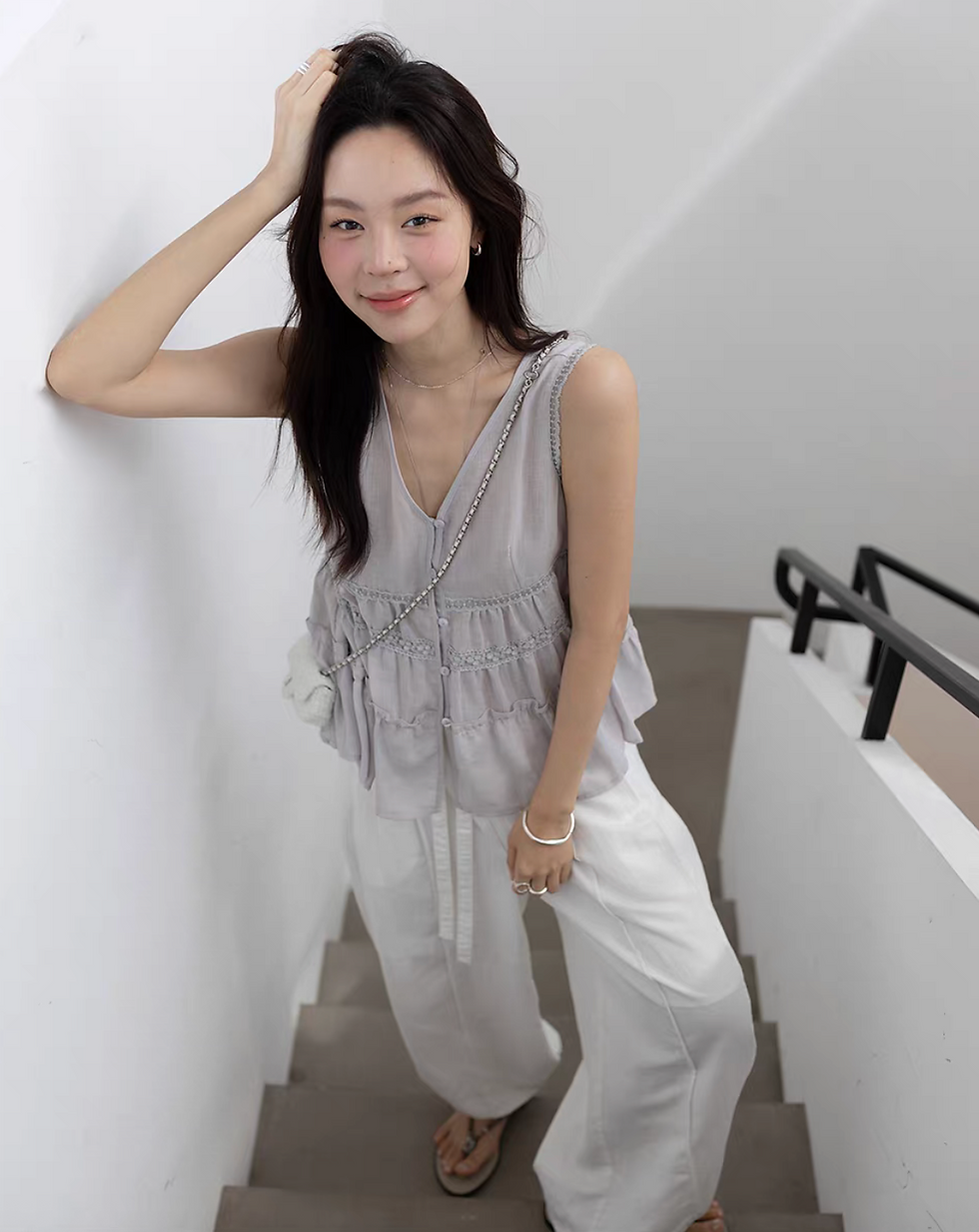 Thumbnail: Lyocell tencel linen laced trim V neck sheer vest