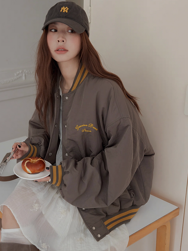 Color blocking nylon rayon puffer baseball jacket 1
