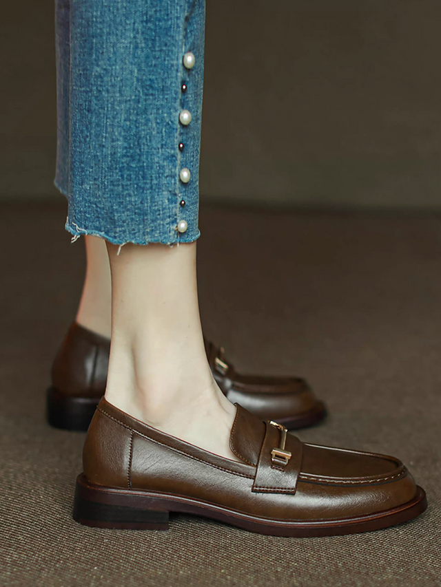 Metal bar calf leather minimalistic loafers 7