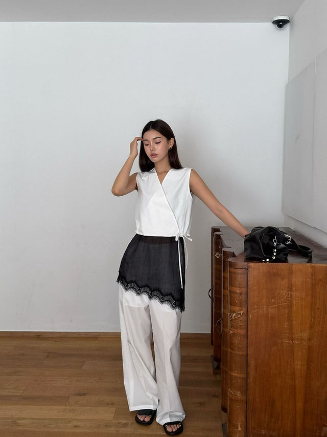 V neck overlapping side knot cotton vest 5
