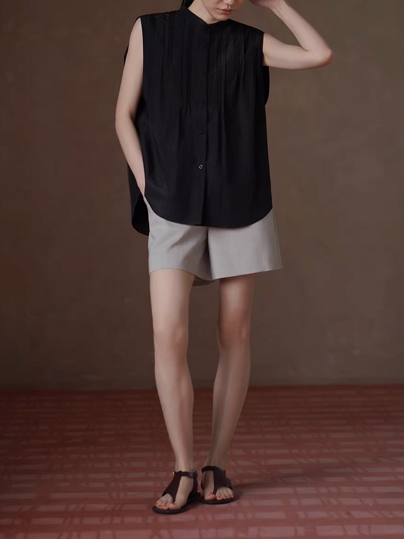 Black pleated poly rayonn crewneck side slit vest 7