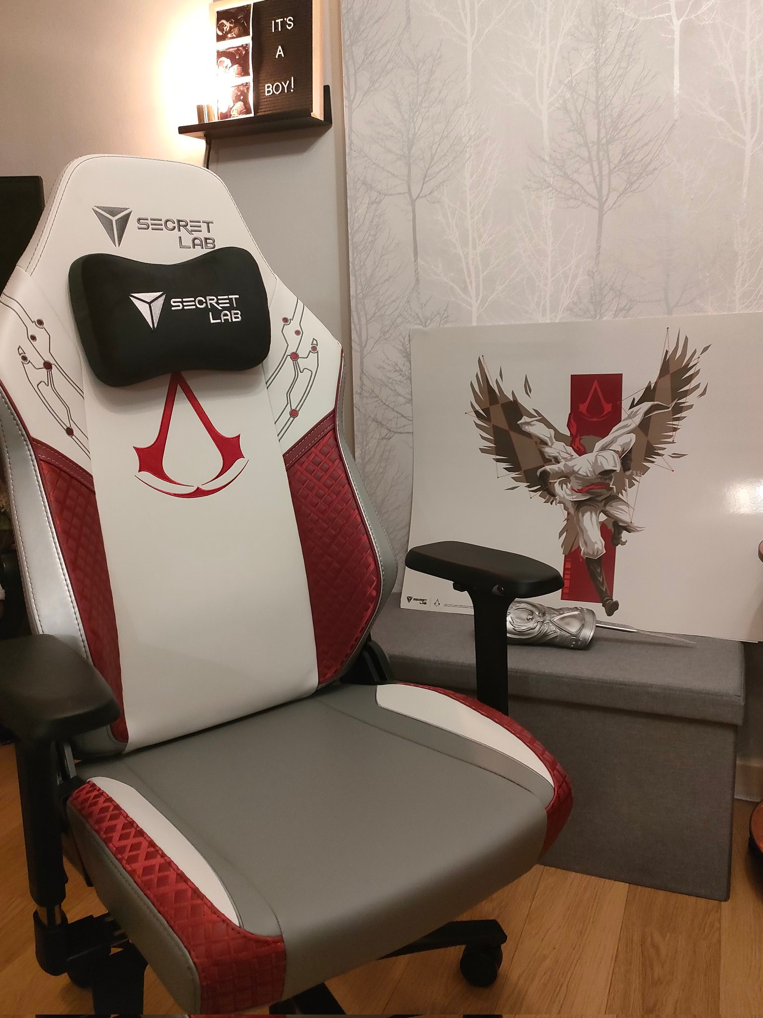 Unboxing TITAN Evo 2022 Assassin's Creed Edition Gaming Chair by