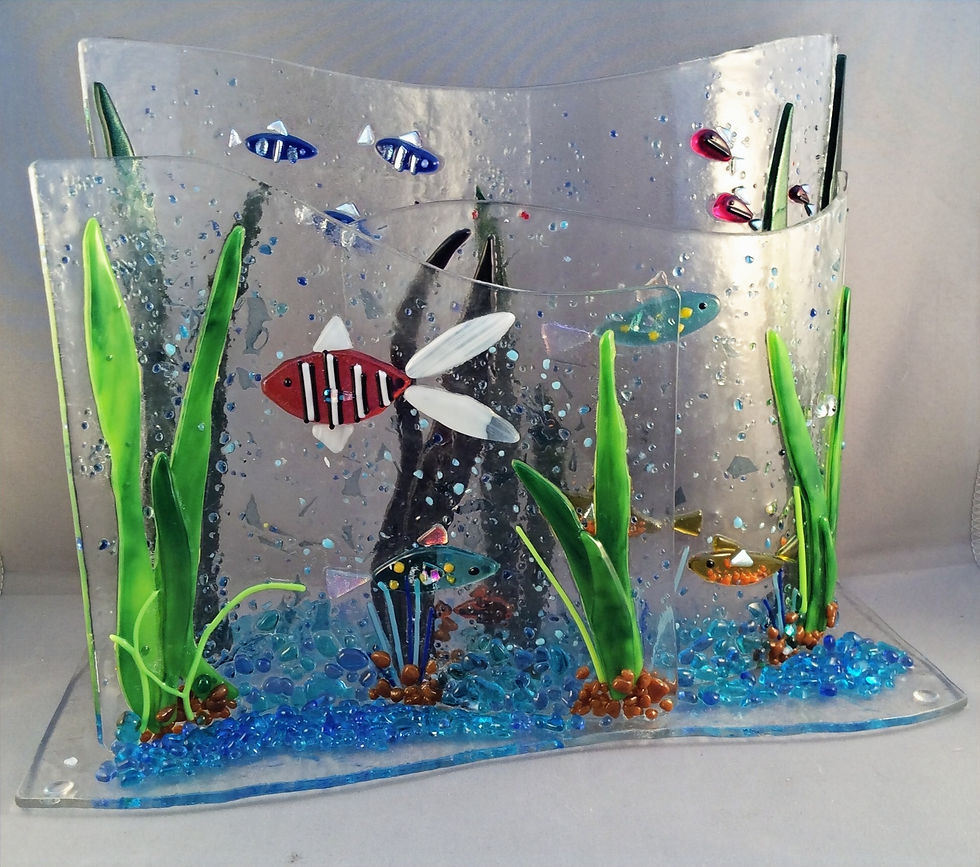 Fish Tank Freestanding 3D Wave