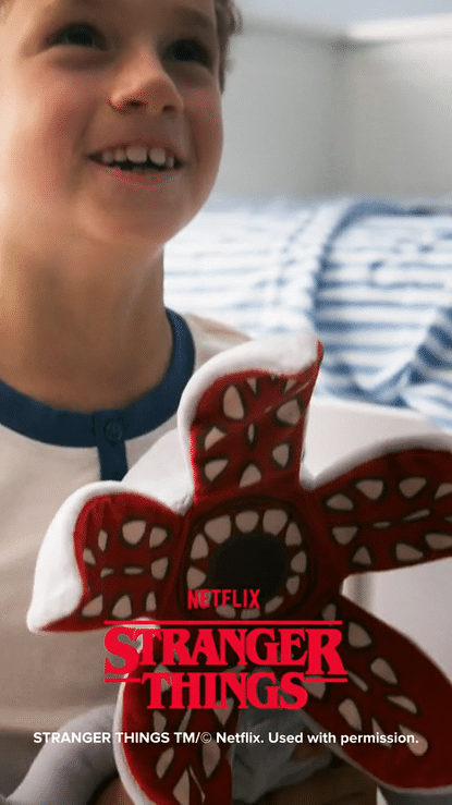 Jazwares _ Netflix _ Stranger Things Demogorgon Plush-high.gif