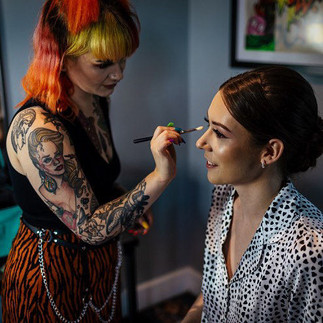 Rosie Roberts Beauty, LGBTQ+ inclusive wedding make up artist