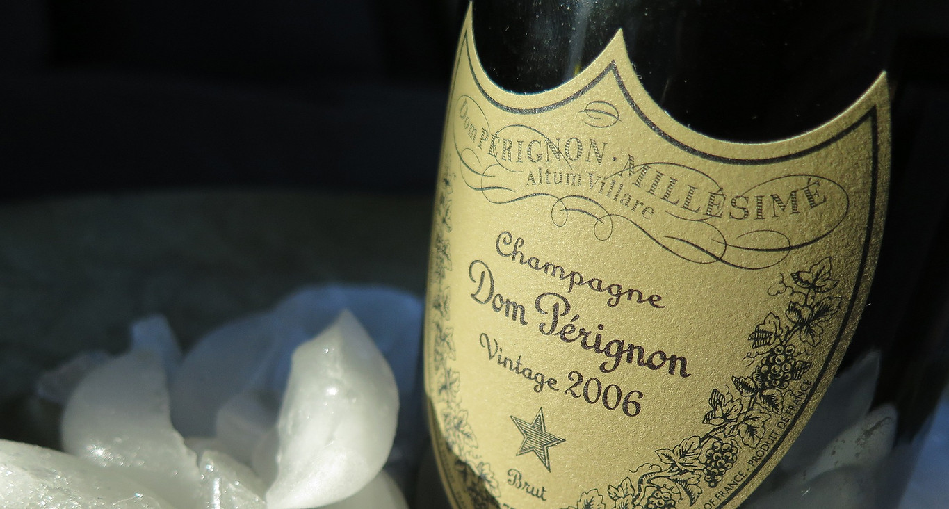 champagne-2139088_1920.jpg