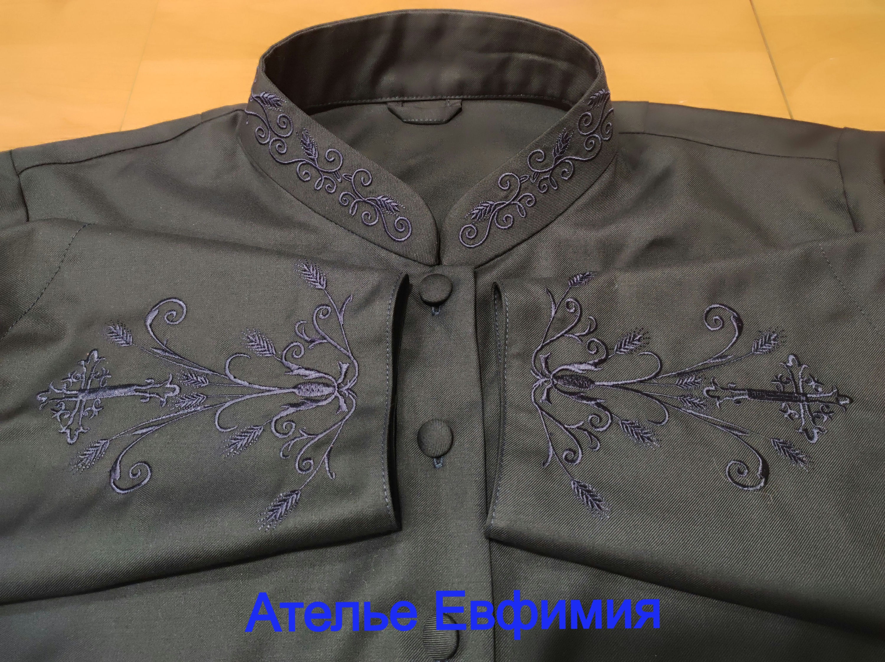 Вышивка для подрясника "Завиток, Крест"