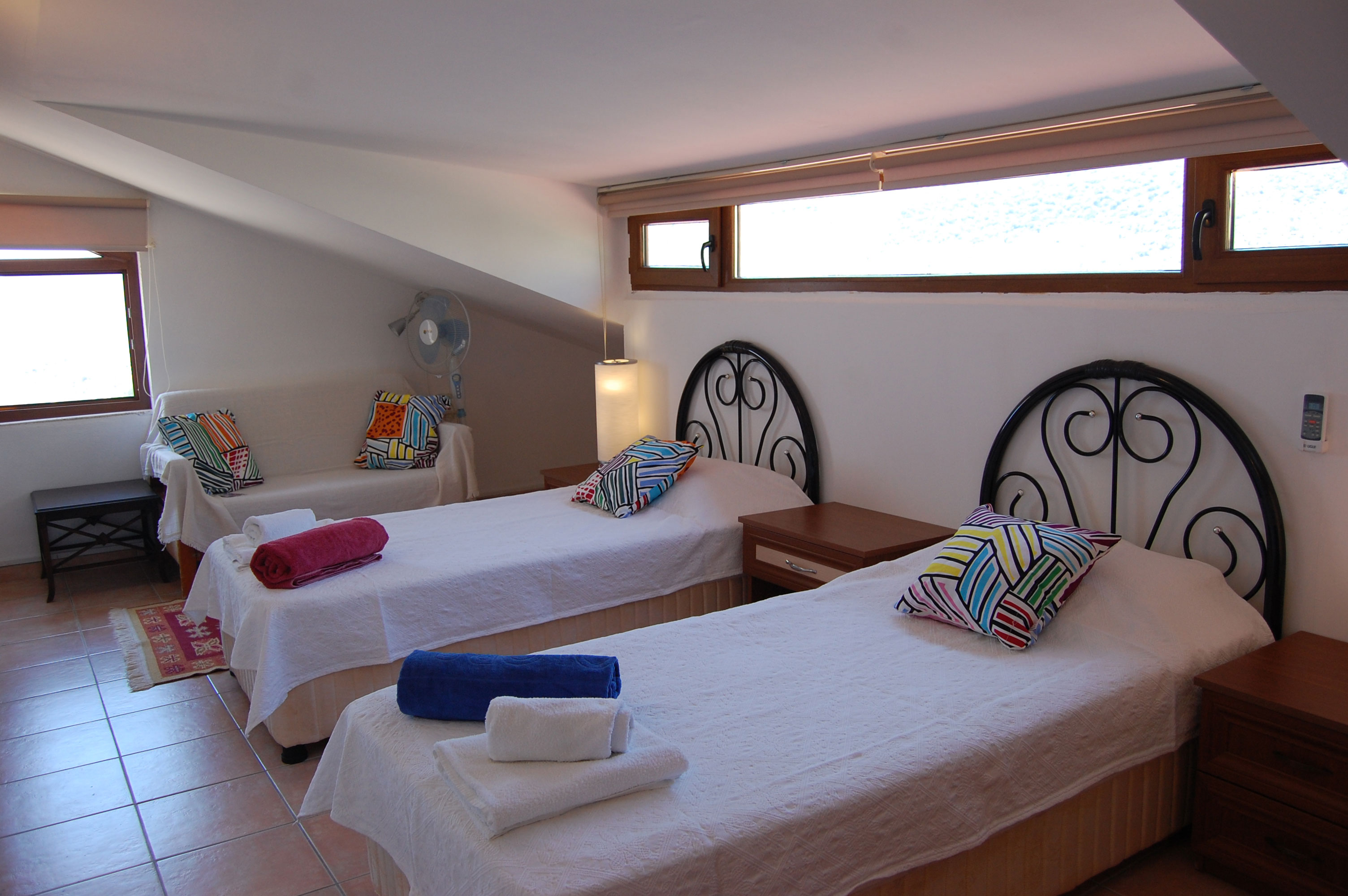 Bedroom 4 as a twin