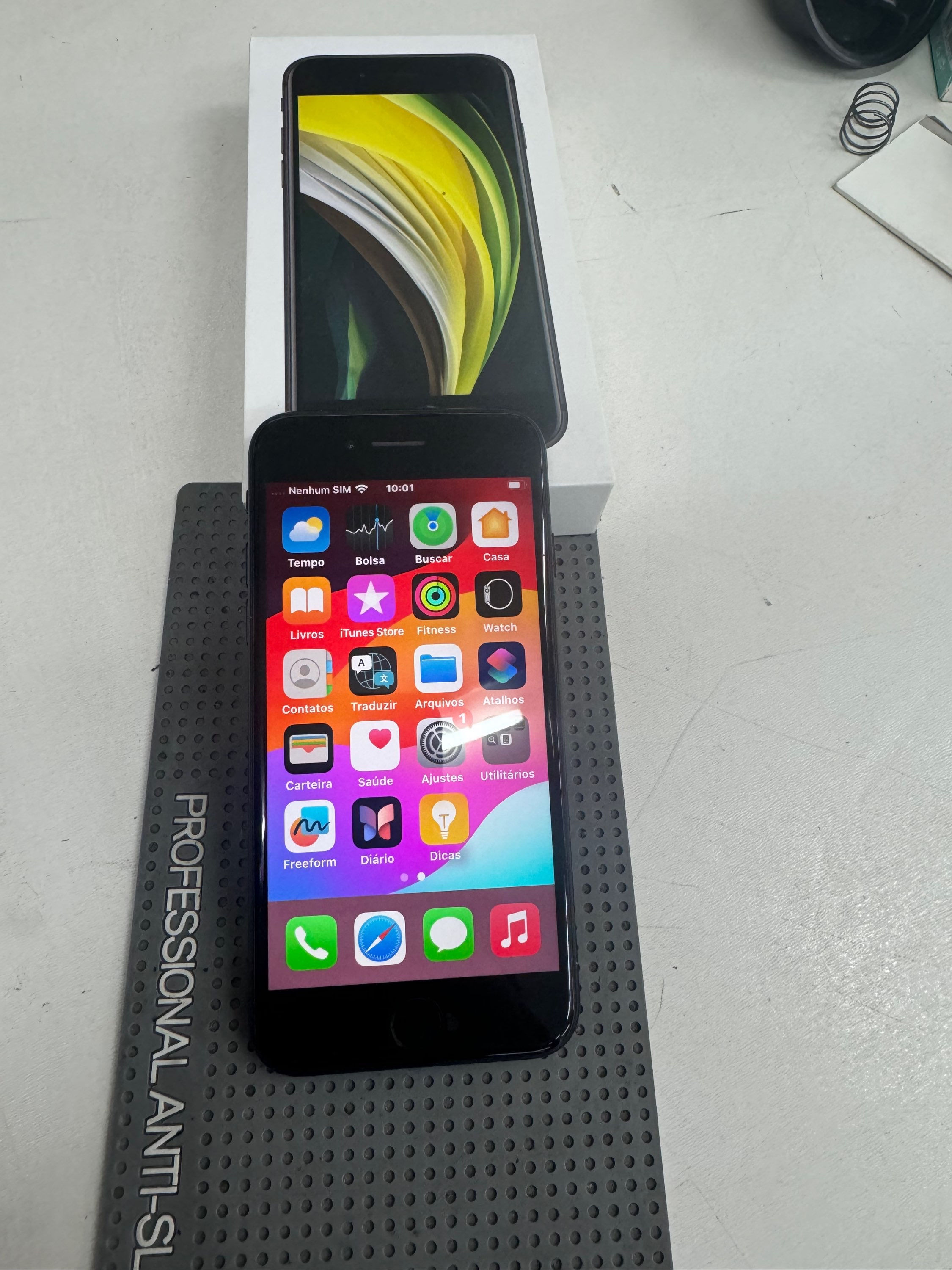 IPHONE SE 128GB SEGUNDA GERAÇÃO 