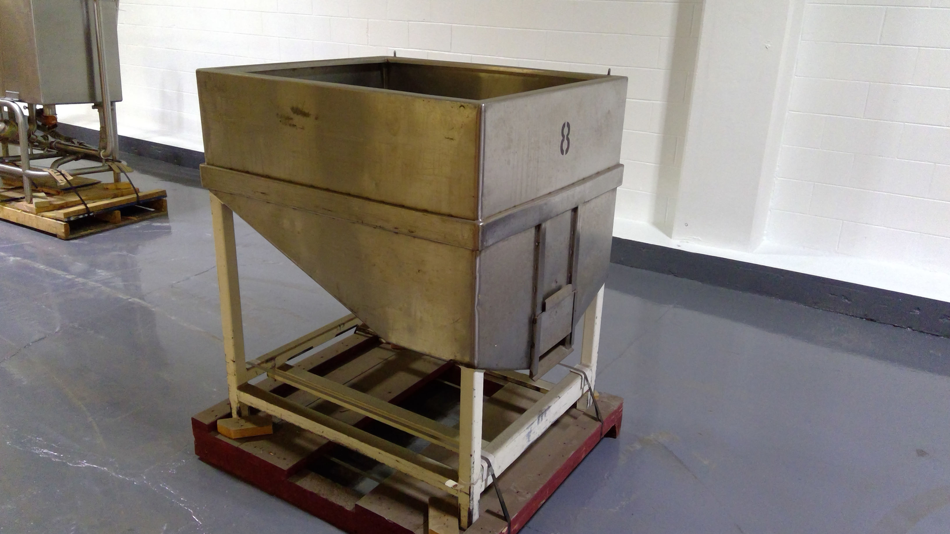 10 cu. ft. Stainless Steel Bulk Powder Storage Bin/Hopper