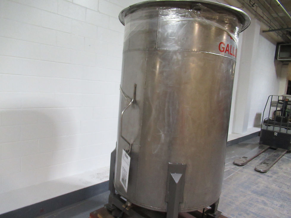 Thumbnail: 300 gallon, 304 stainless steel, single wall tank