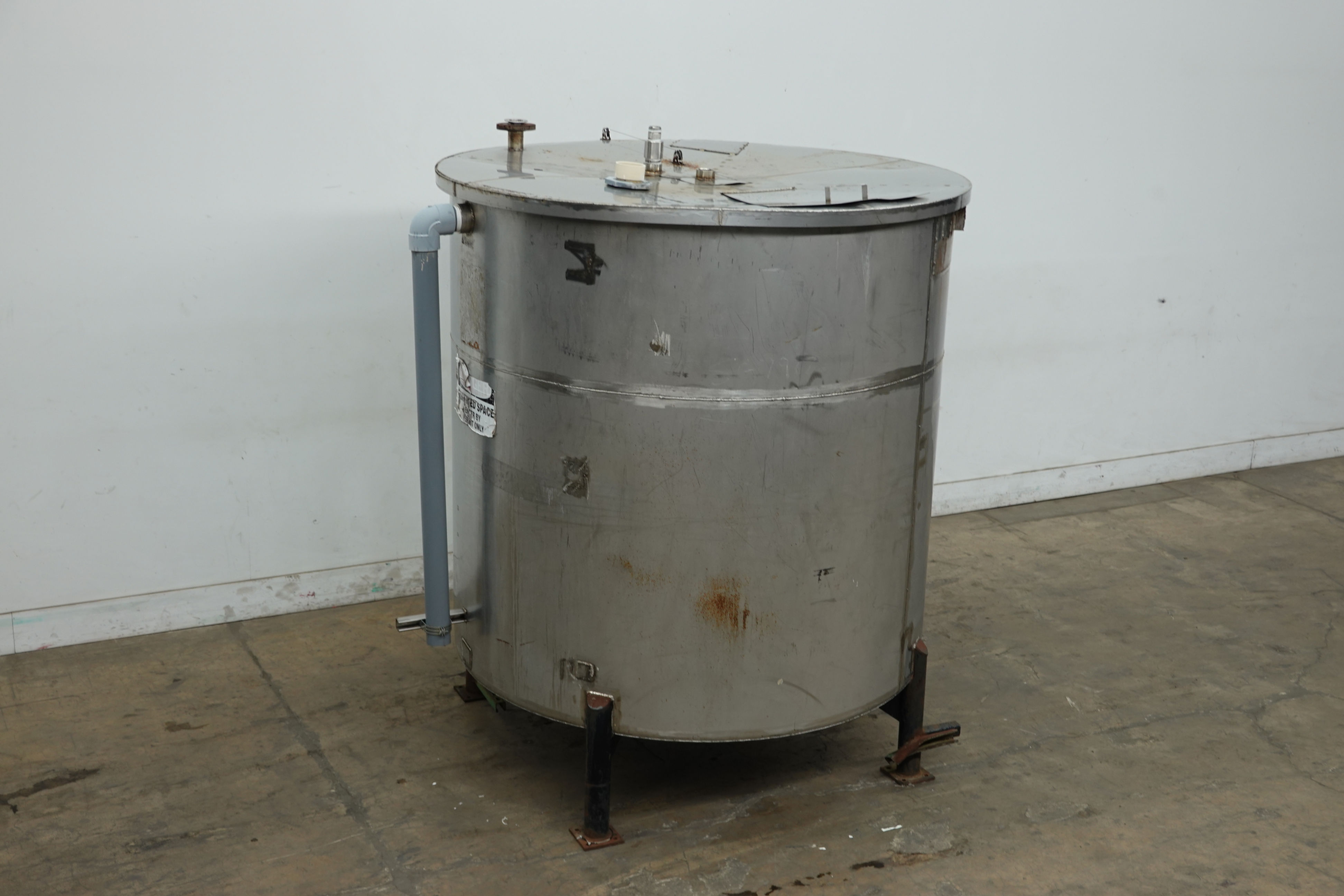 1200 Gallon Stainless Steel Tank