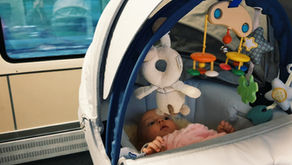 Erste Zugfahrt mit Baby