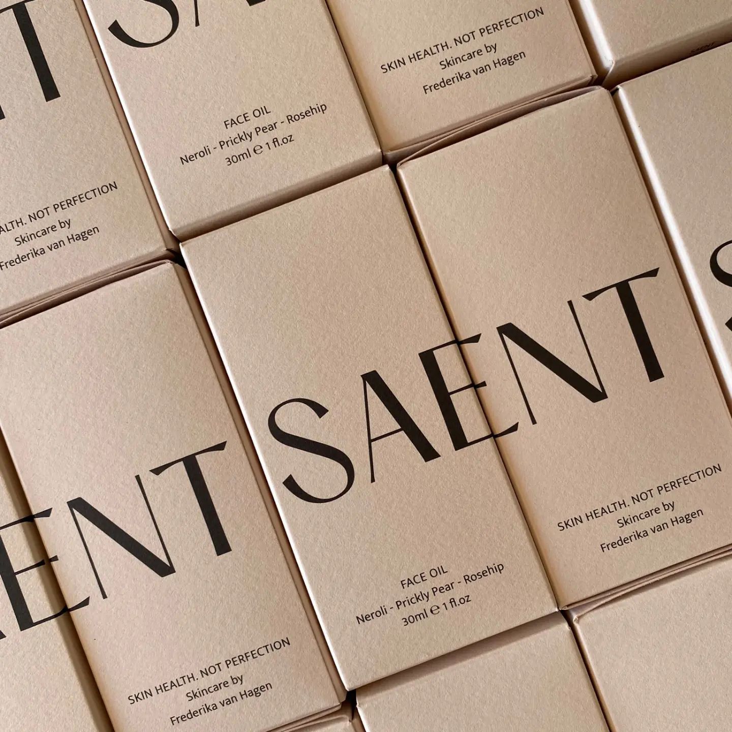 Saent Face Oil Packaging
