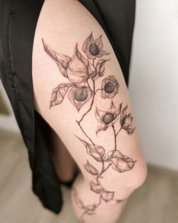 Lylou Tattoo - Floral tattoo