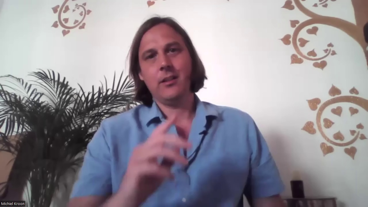 Staying Clear of Collective Fear