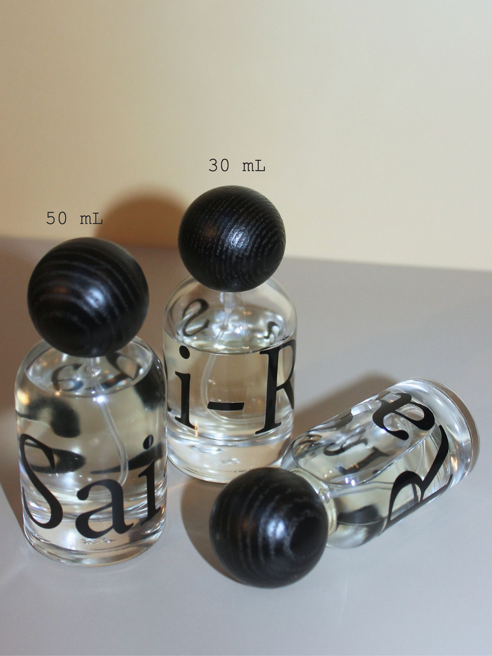 Thumbnail: Sai-Ra Eau de Parfum  (30 mL - 50 mL)