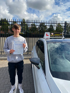 Nicky Phelps, driving instructor in Stroud, Gloucestershire