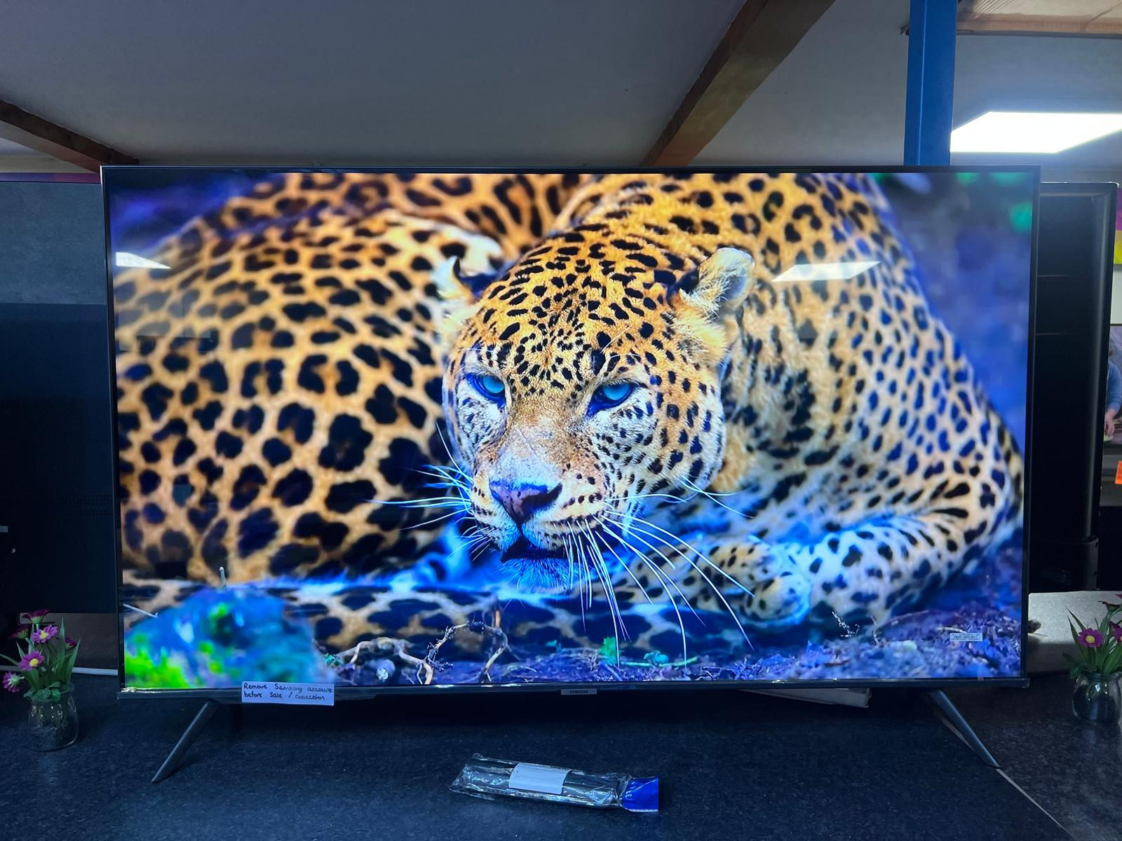Samsung UE50CU7100KX Series 7 50" UHD 4K HDR Smart TV