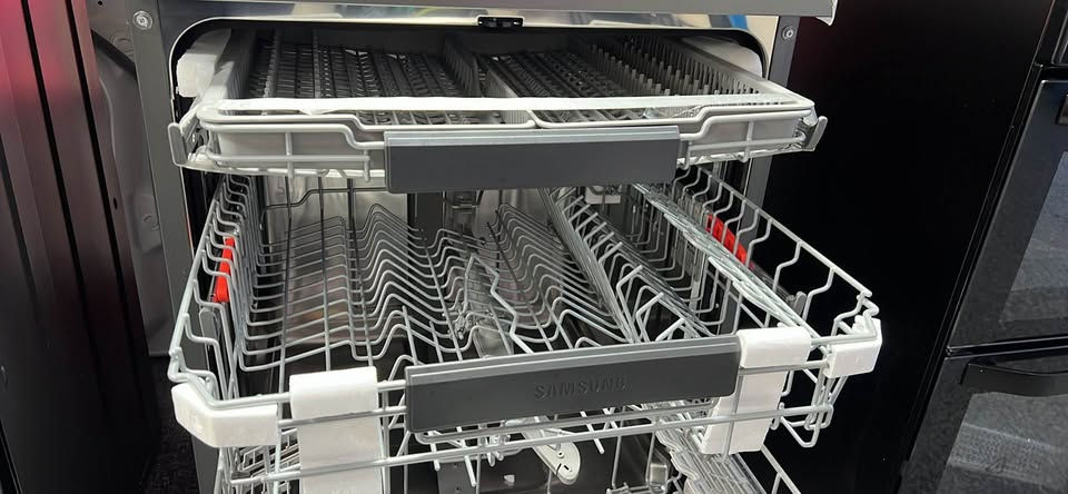 Thumbnail: Samsung Series 11 DW60A8050FB WiFi Connected Full size Dishwasher