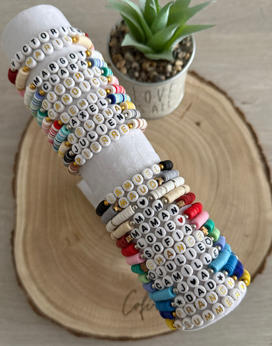 Bracelet délicat en perles de rocaille Miyuki sur métier à tisser : cadeau de Noël bijoux délicats bohèmes pour elle Bracelet délicat en perles de rocaille Miyuki sur métier à tisser : cadeau de Noël bijoux délicats bohèmes pour elle