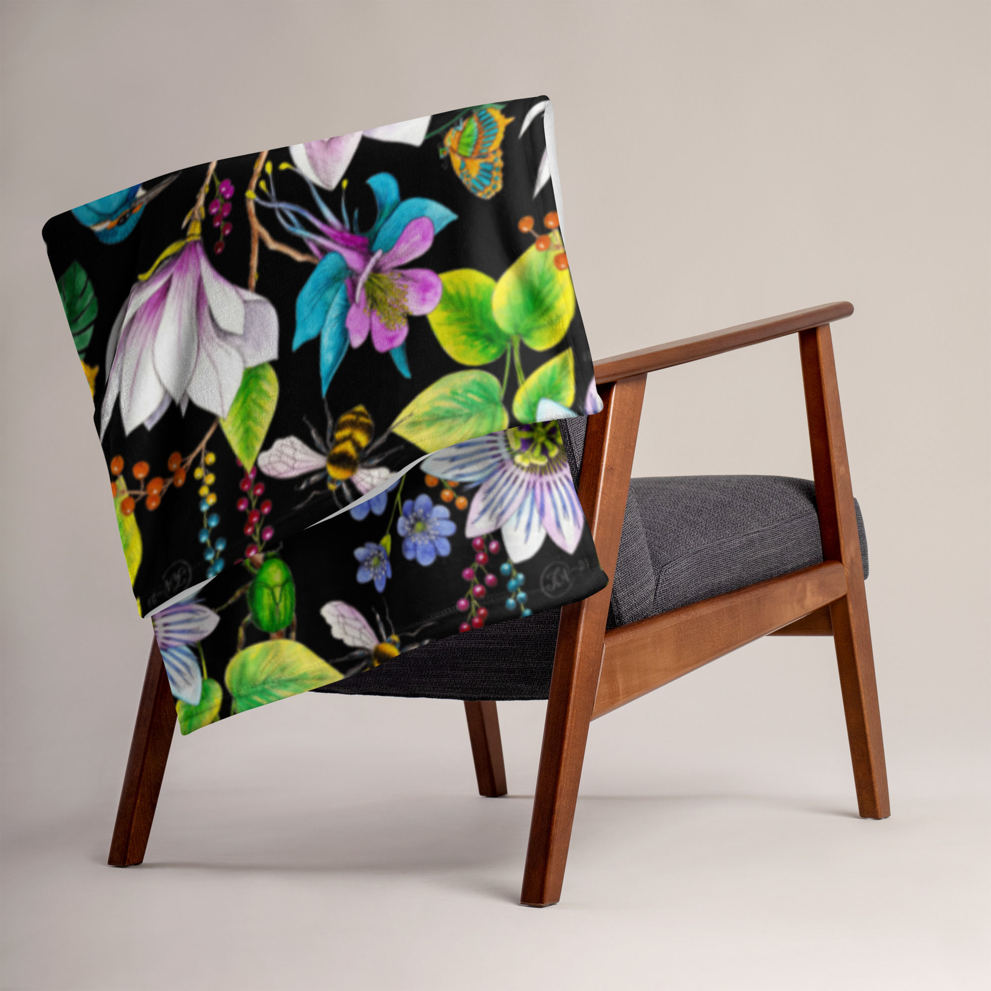 Throw Blanket Garden of Eden Black