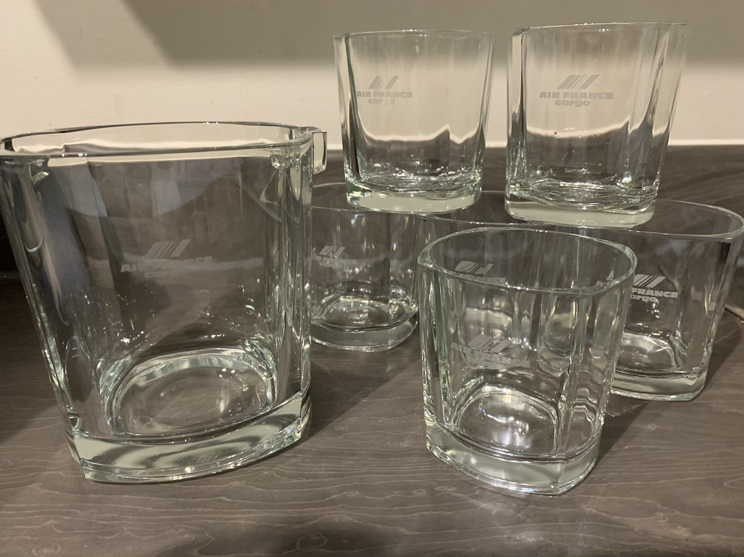 Air France Cargo set of 6 glasses and ice container