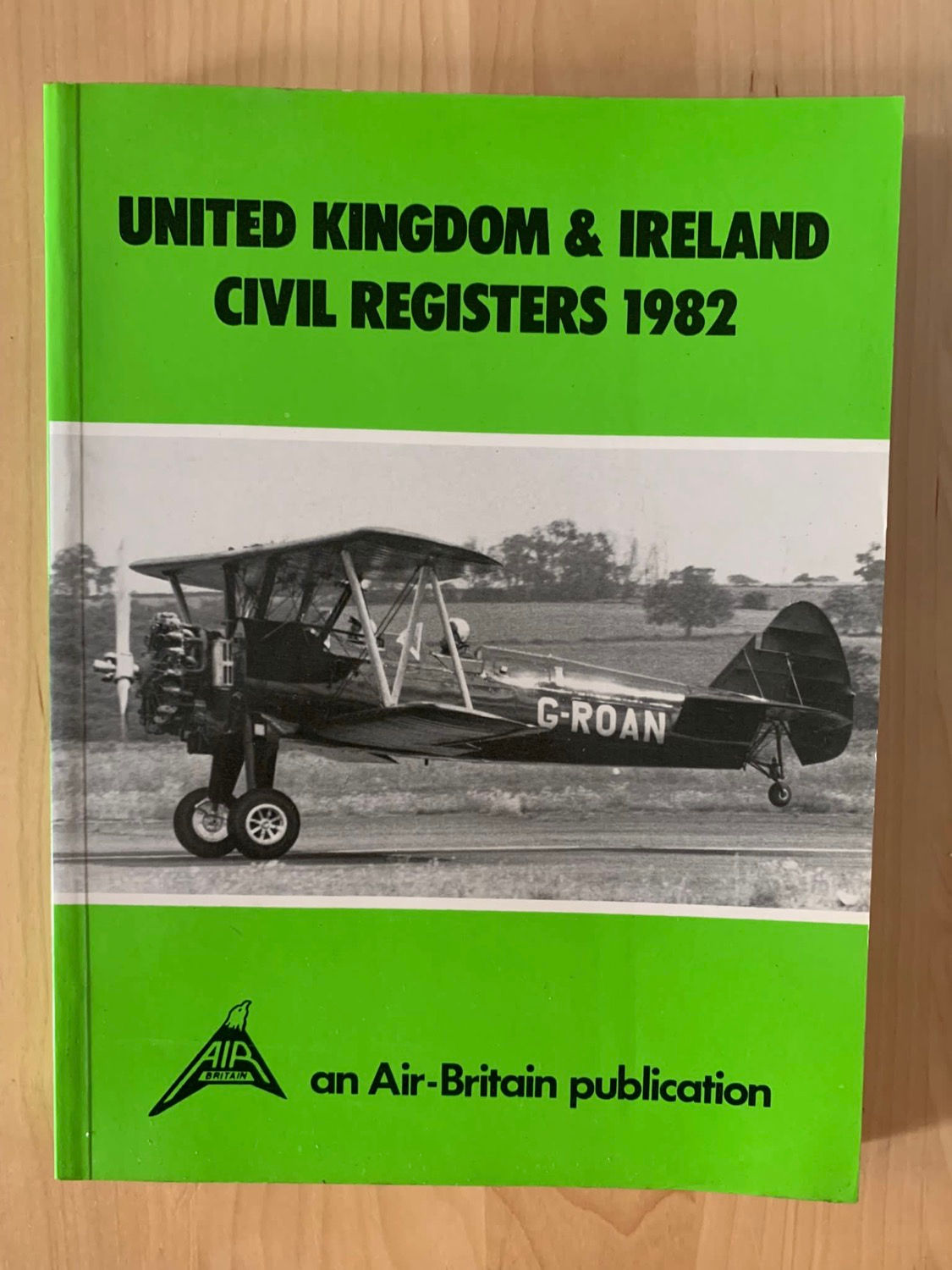 United Kingdom & Ireland Civil Registers 1982 book