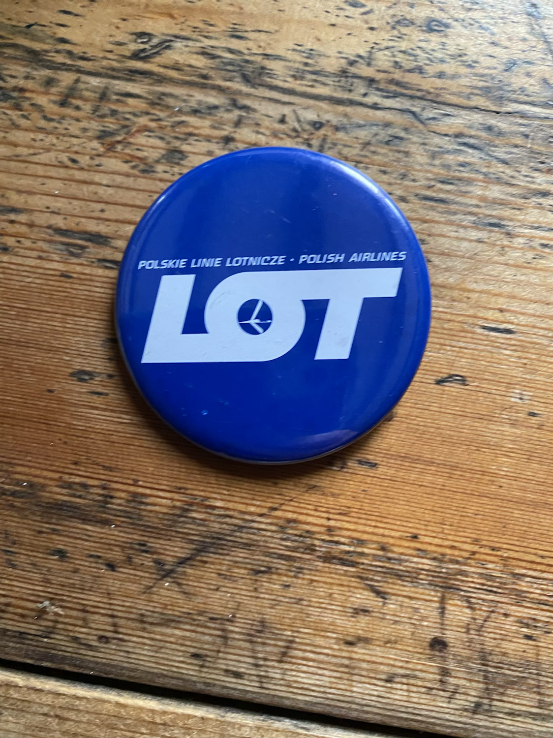 LOT Polish Airlines pin badge 
