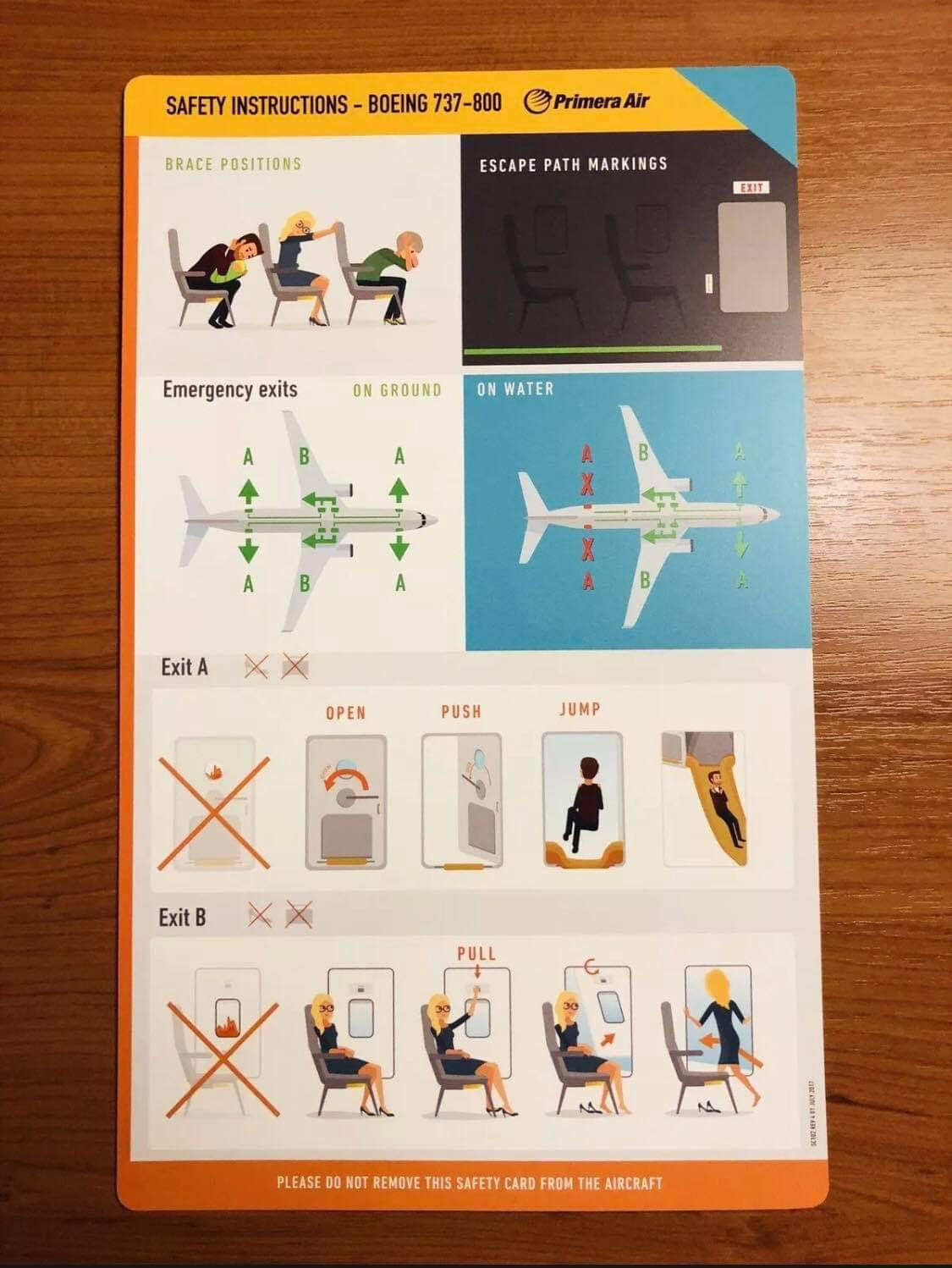 Primera Air 737 safety card 