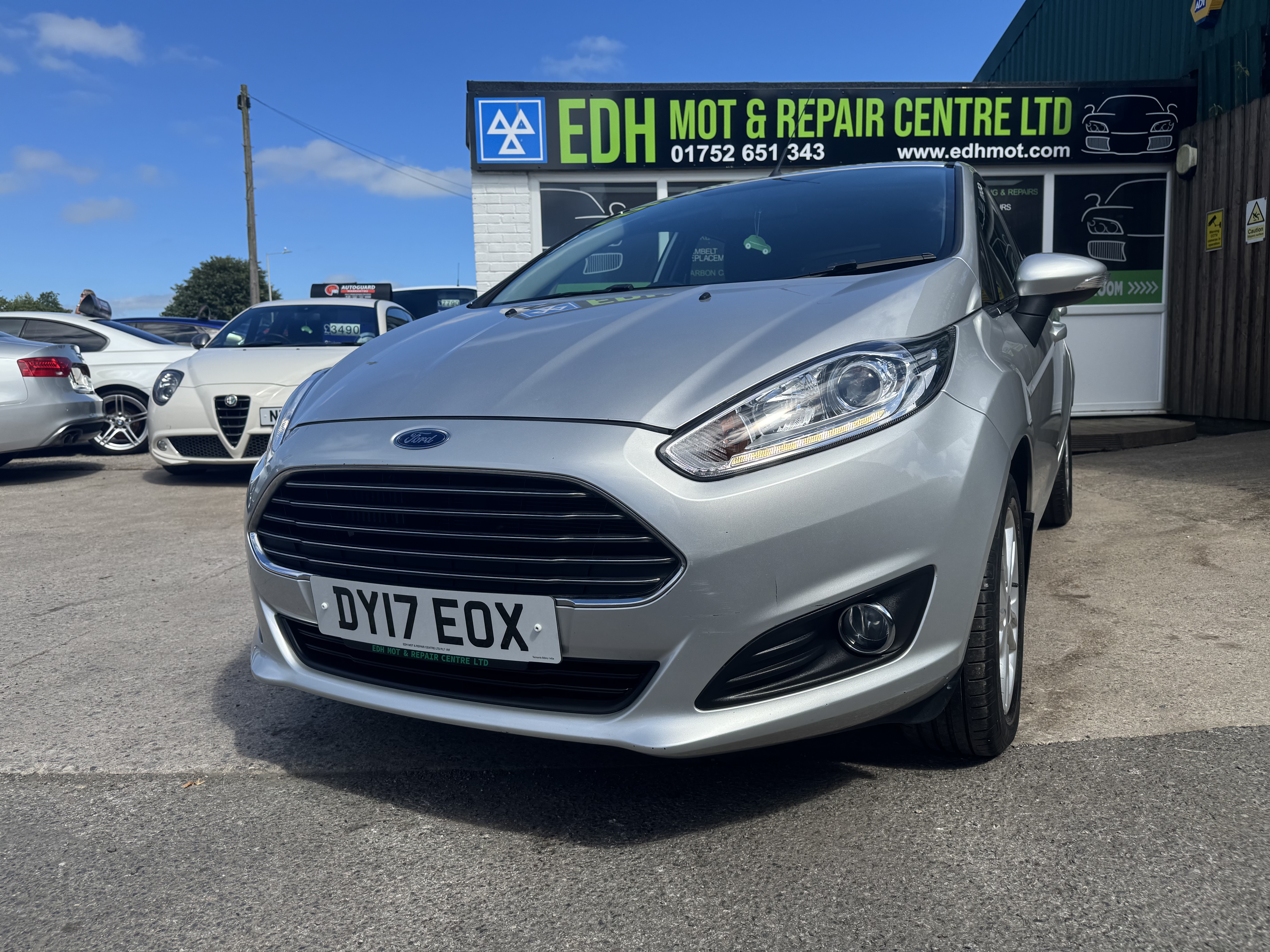 FORD FIESTA 1.0T ECOBOOST ZETEC POWERSHIFT 28,198 MIS AUTOMATIC PETROL MPV 8,990 213.83 VIEW...