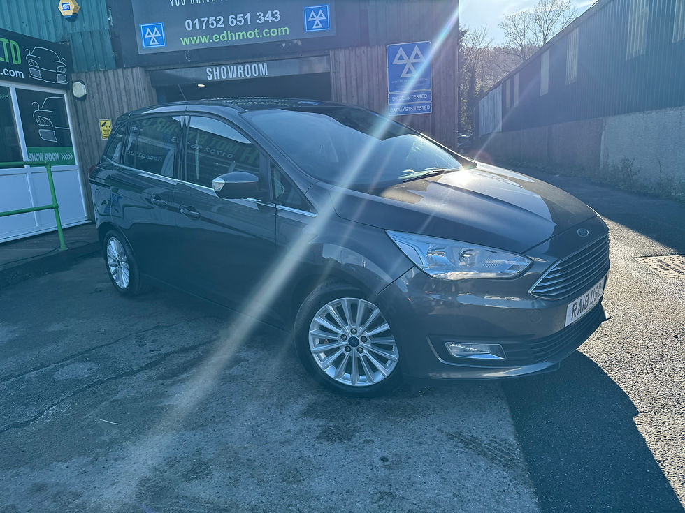 Ford Grand C-Max 1.0T E/B Titanium